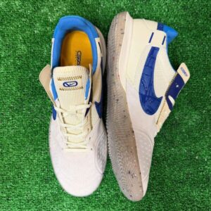 Nike Streetgato White Gray and Blue Indoor IC Football Boot Size 42 Eur